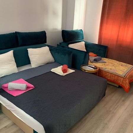 De Lux Nedeljkovic Aparthotel Jagodina Bagian luar foto