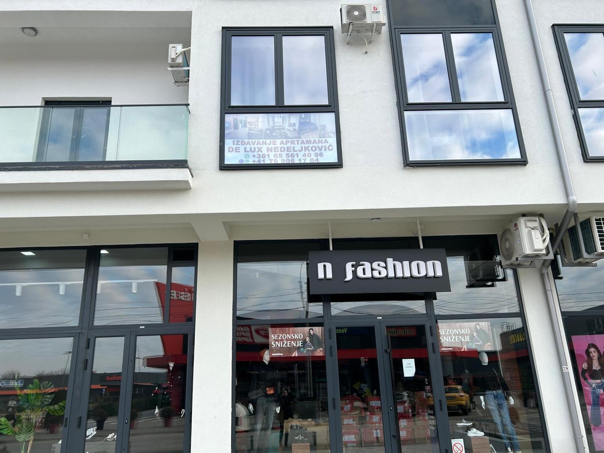 De Lux Nedeljkovic Aparthotel Jagodina Bagian luar foto