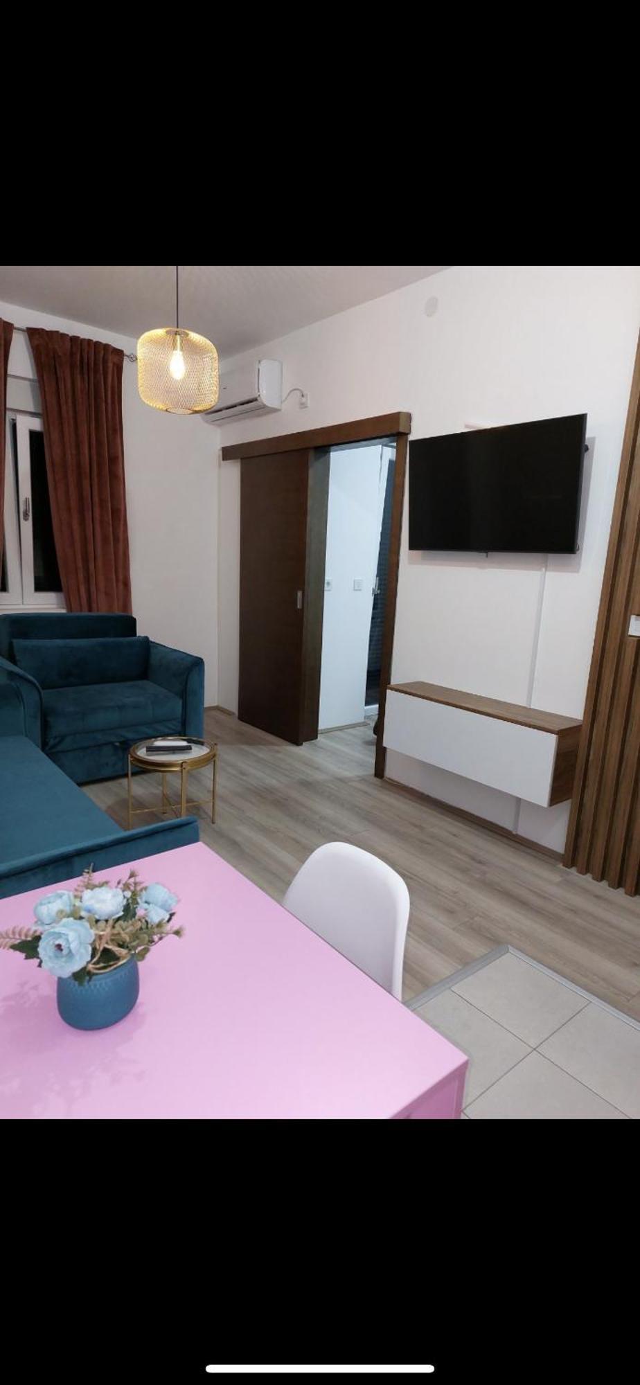 De Lux Nedeljkovic Aparthotel Jagodina Bagian luar foto