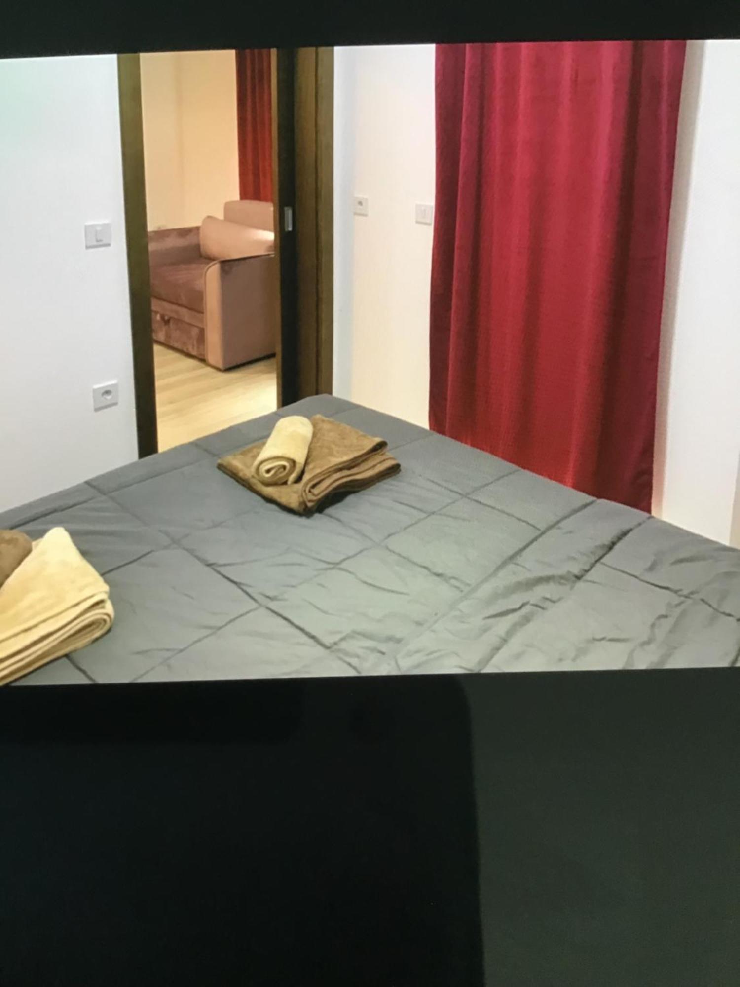 De Lux Nedeljkovic Aparthotel Jagodina Bagian luar foto