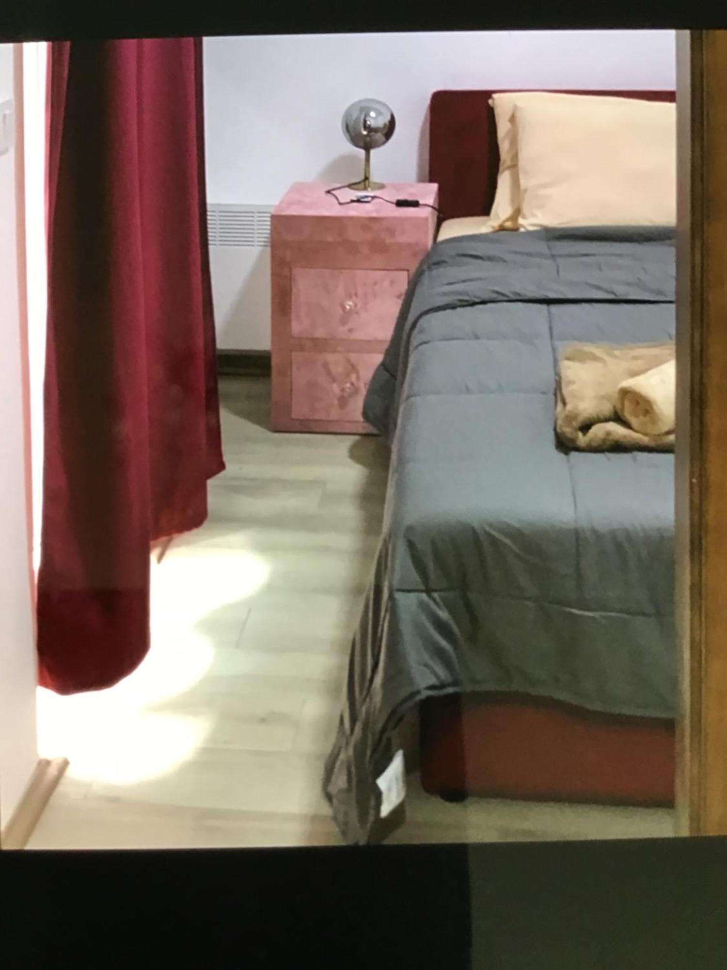 De Lux Nedeljkovic Aparthotel Jagodina Bagian luar foto