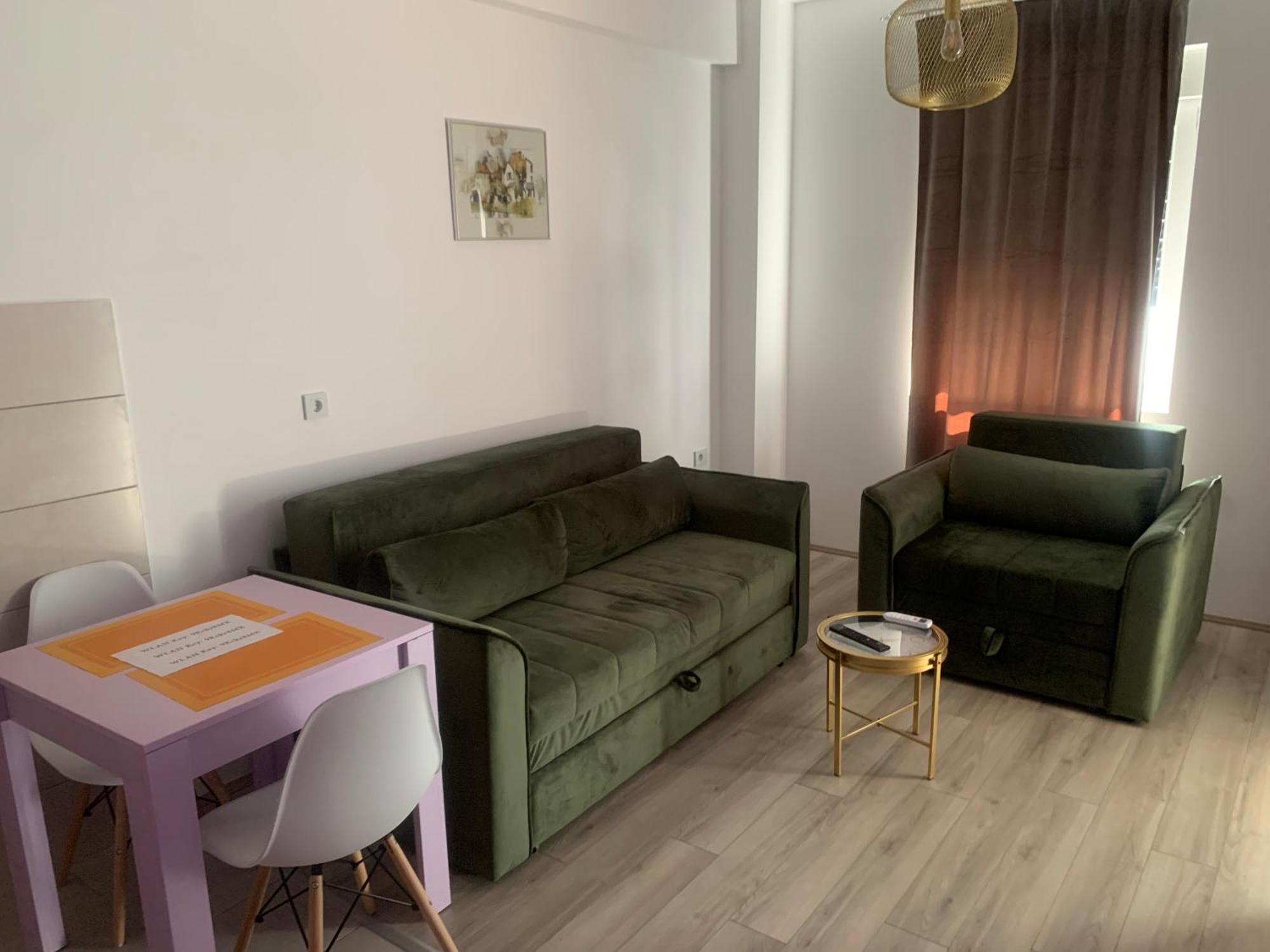 De Lux Nedeljkovic Aparthotel Jagodina Bagian luar foto