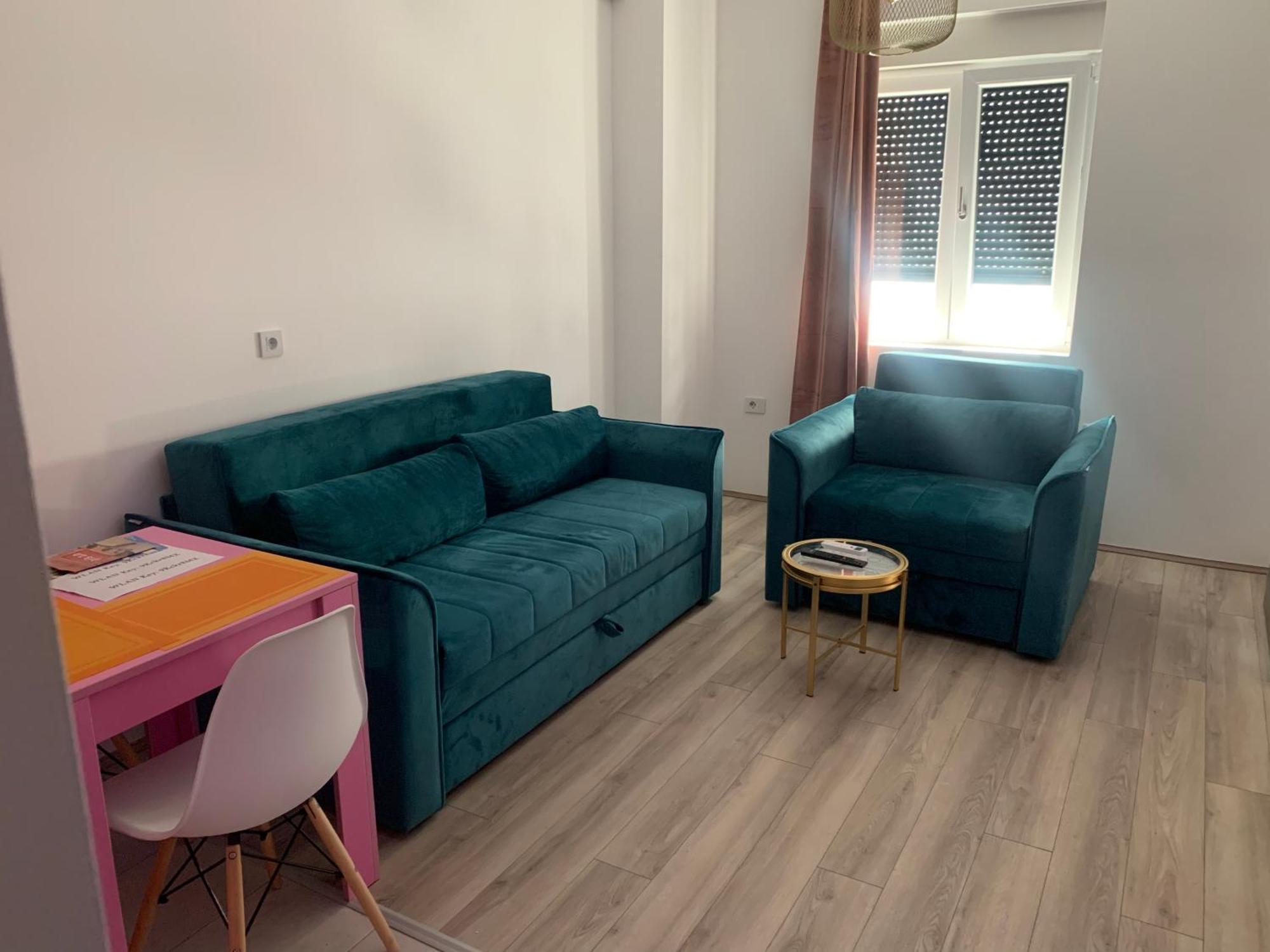 De Lux Nedeljkovic Aparthotel Jagodina Bagian luar foto