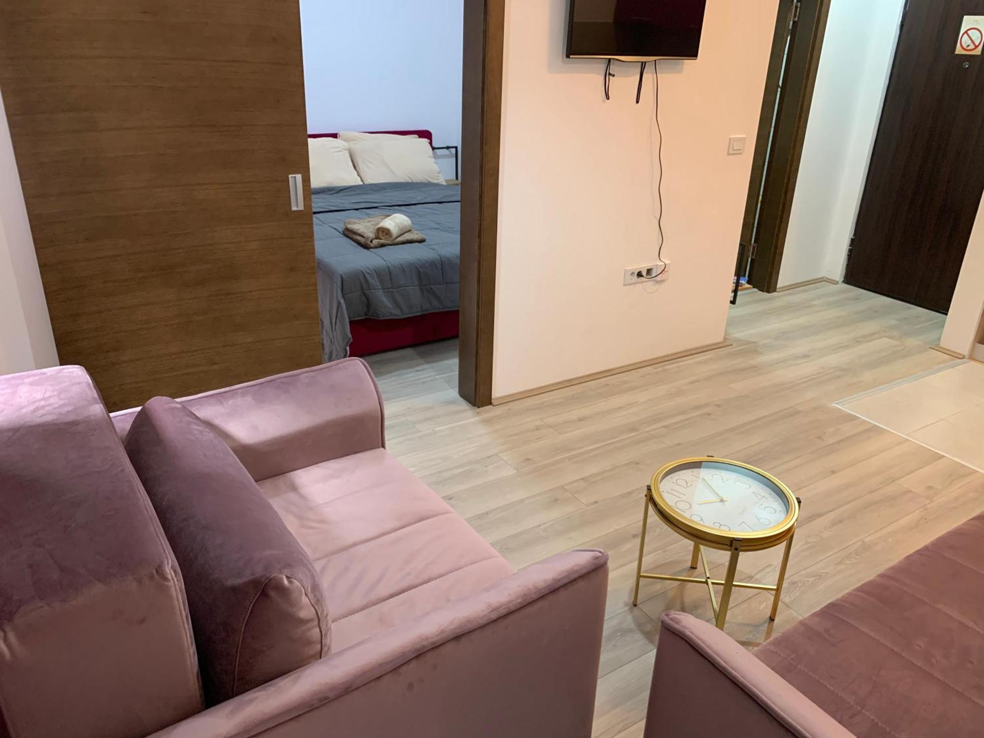 De Lux Nedeljkovic Aparthotel Jagodina Bagian luar foto